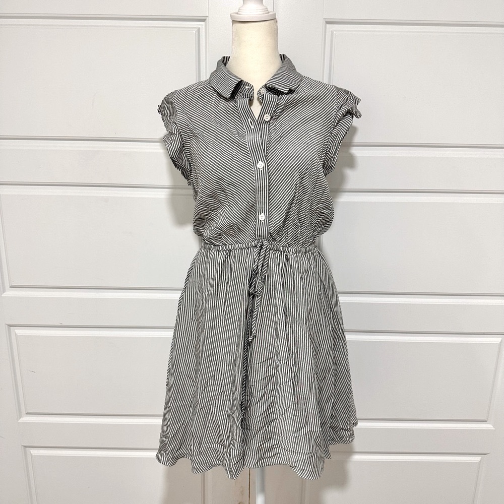 BCBGeneration | Ruffled Cap Sleeve Mini Dress